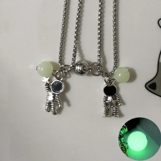 Collares para Parejas Diseño Espacial