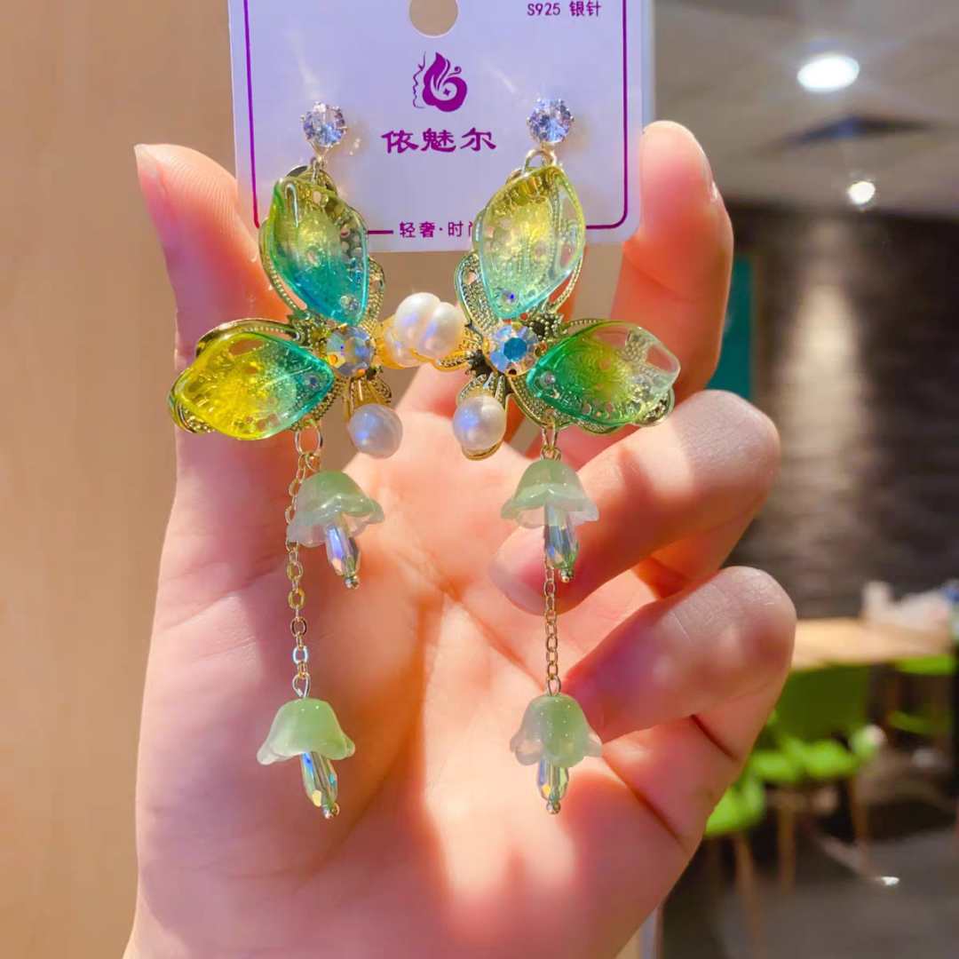 Pendientes Diseño de Mariposa de Cristal 🦋