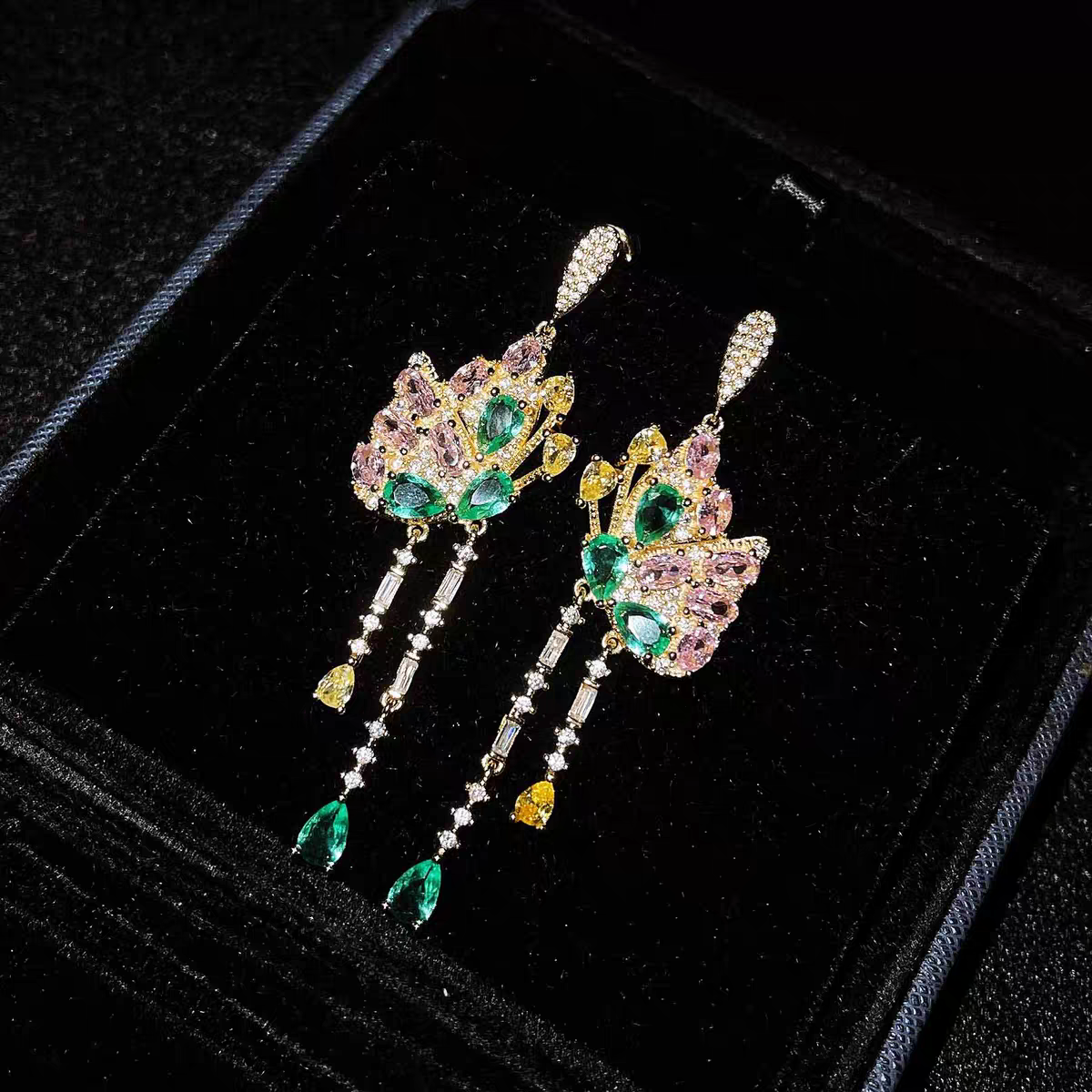 Pendientes Elegantes de Plata Tibetana