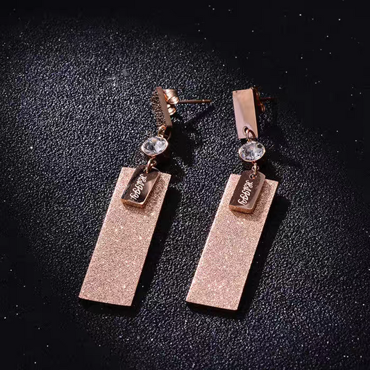 Pendientes Elegantes de Diseñador Kassy