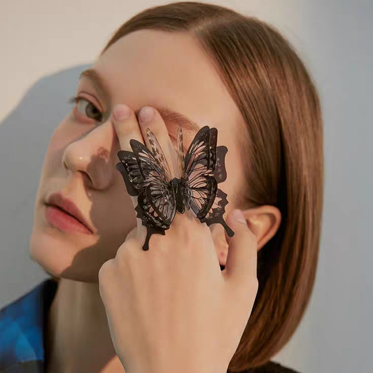 Anillo Mariposa Nocturna