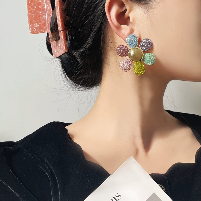 Pendientes de Margaritas con Pétalos Multicolor